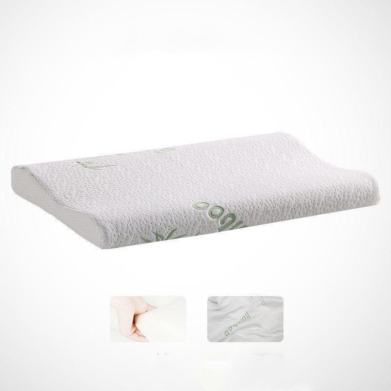 Travesseiro de memória na cama